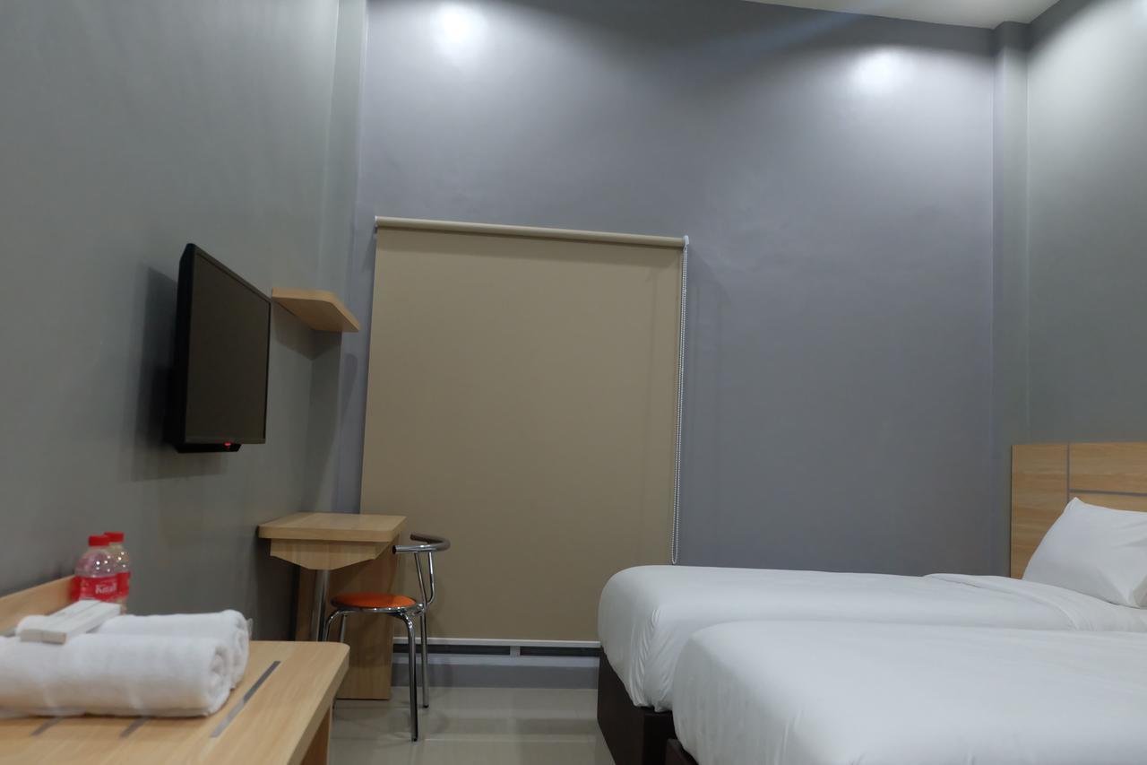 O.R 44 Hotel Bengkulu Bagian luar foto